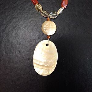 Cream and brownish red beaded necklace